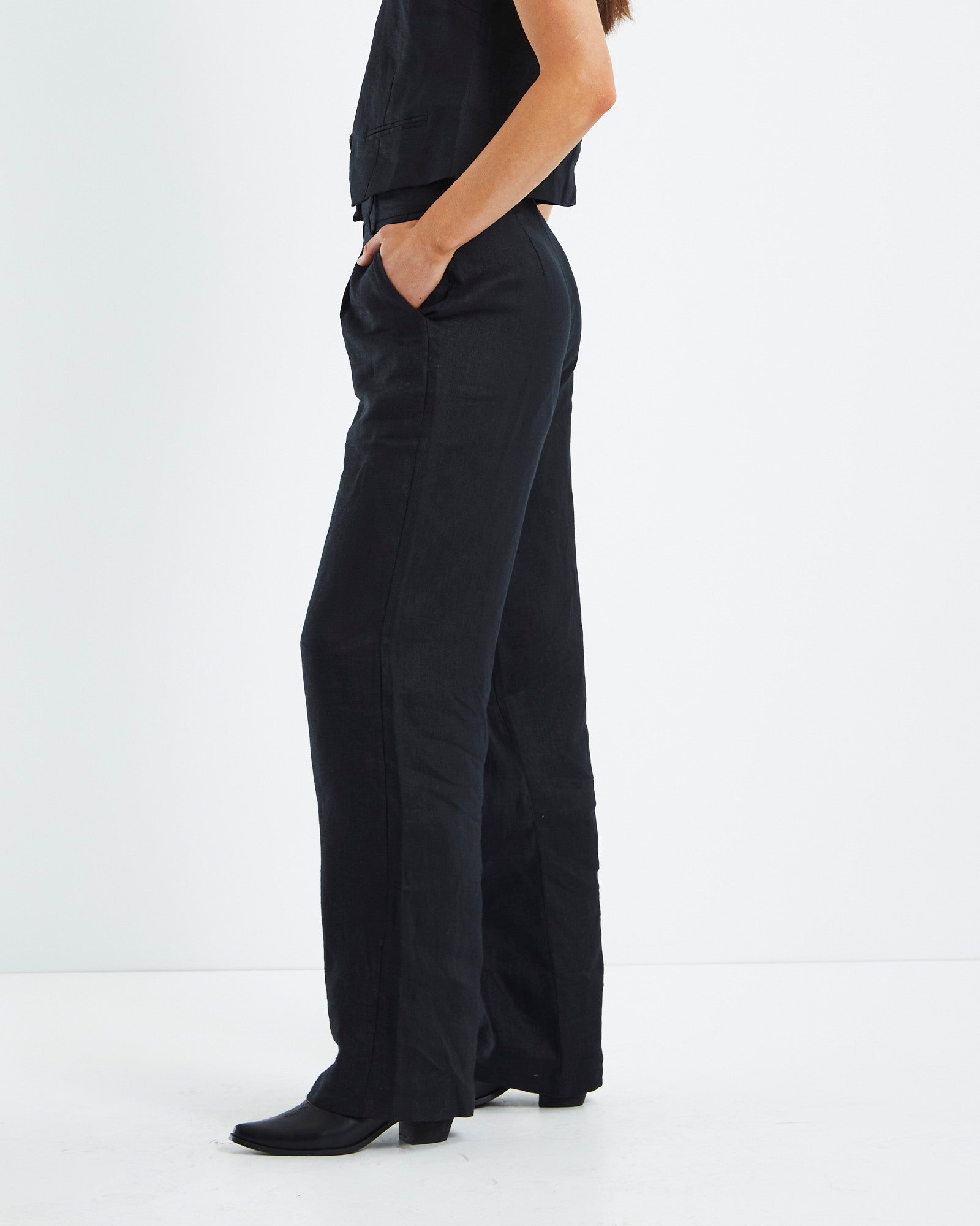 Lights Of All Slouch Pant - Black | Garmentory