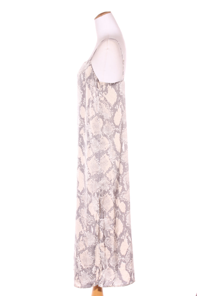 H&m snake print maxi dress hotsell